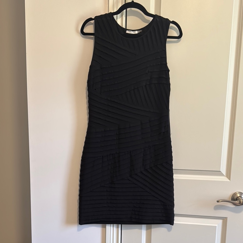 Elegant Black Sleeveless Dress